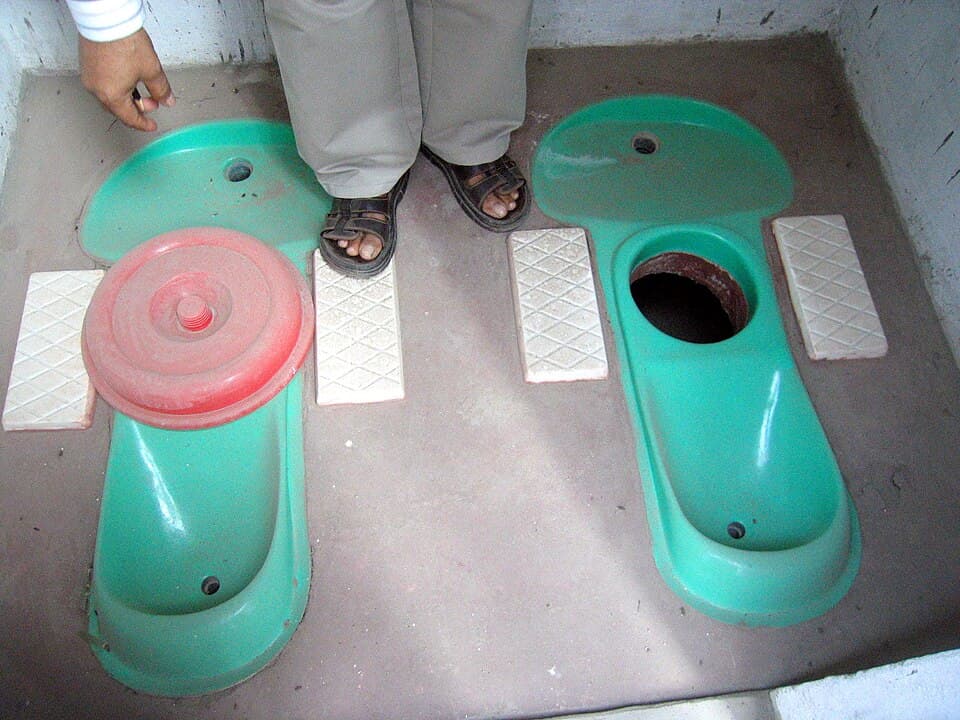 Twin-pit composting toilet (Sulabh shauchalaya), Across India